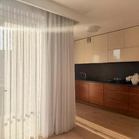 Szafirowe Z Widokiem Na Morze 5 Kryty Basen I Sauna Klifowa Apartamento *